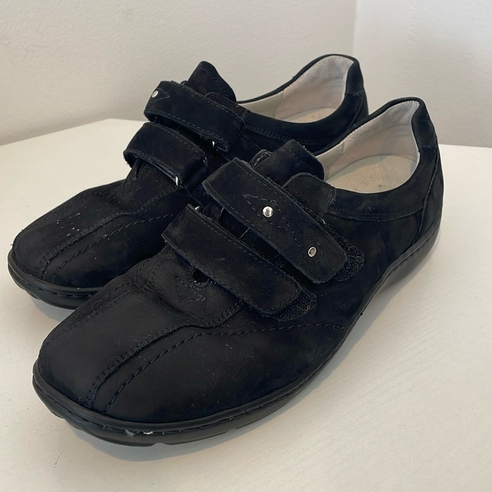 Waldlaufer Nubuck Joy Henni Shoe - Size 8 - Black